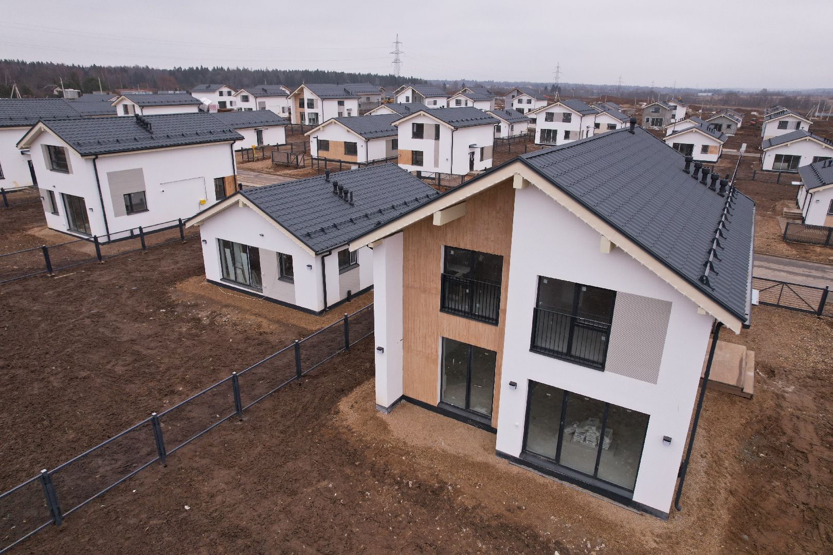 видео с коптера, строительство жилого кластера в истре,