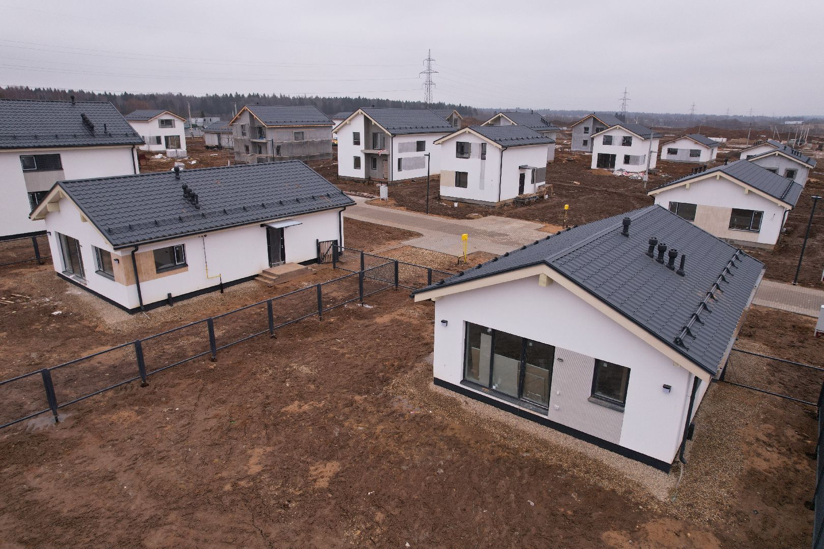 видео с коптера, строительство жилого кластера в истре,