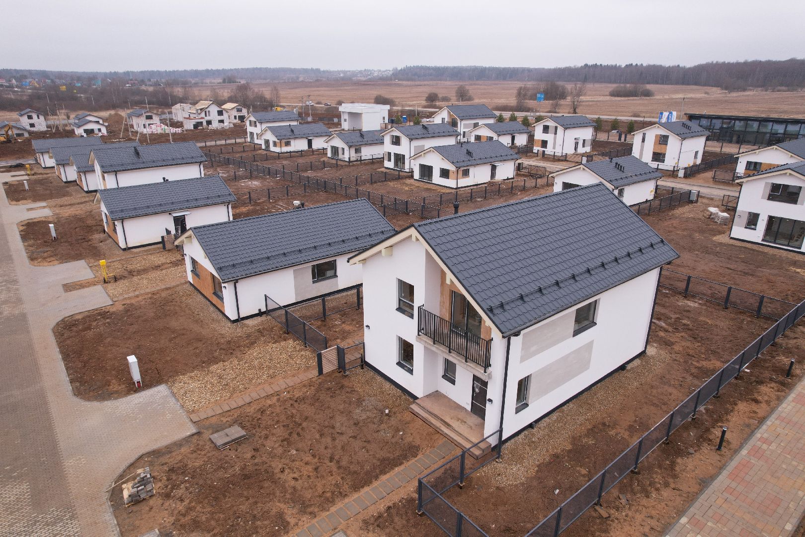 видео с коптера, строительство жилого кластера в истре,