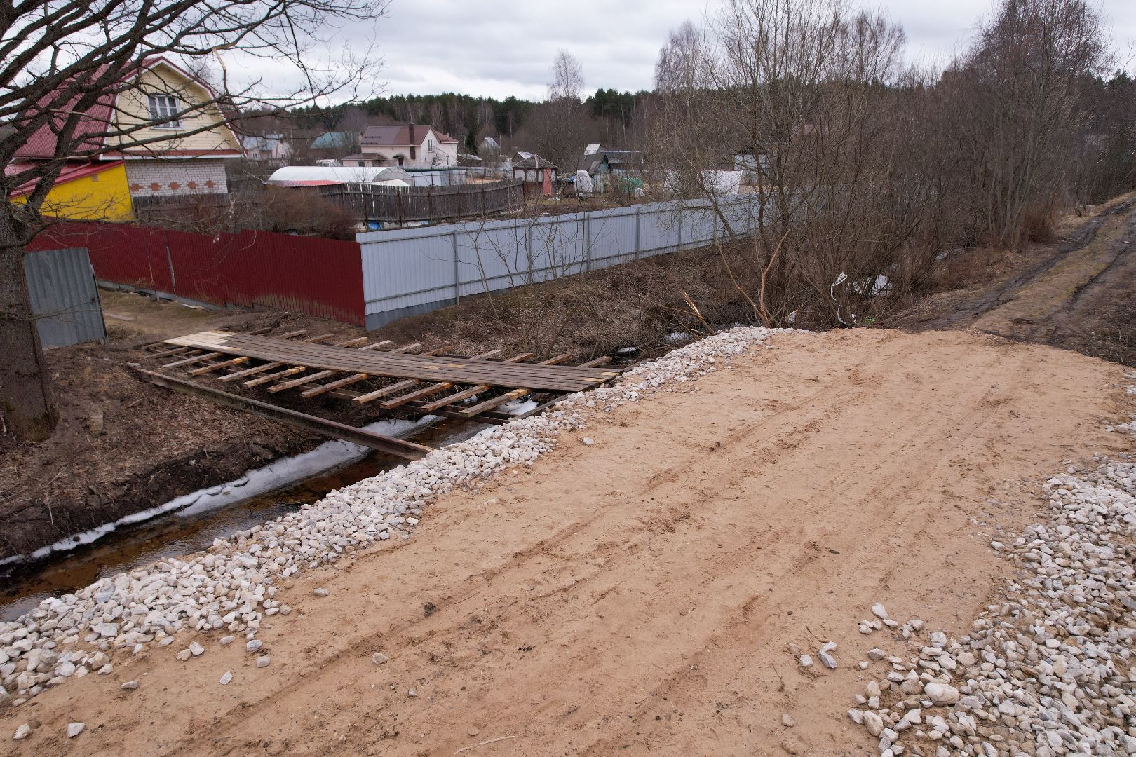 видео с коптера, ремонт дамбы в талдоме, ремонт дамбы в парке солнечный берег,