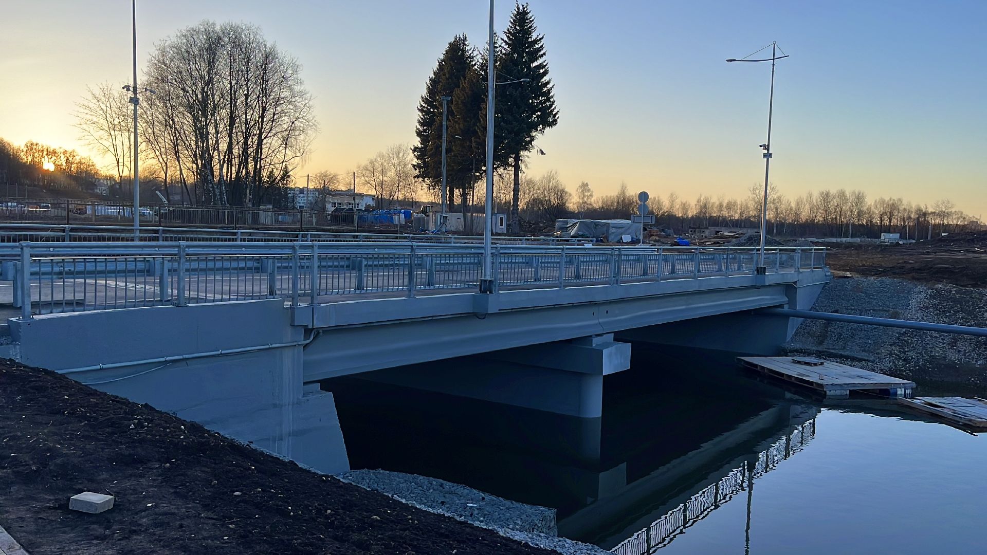наро-фоминск, наро-фоминский городской округ, новая улица наро-фоминска, автомобильный мост, новый микрорайон города, строительство,