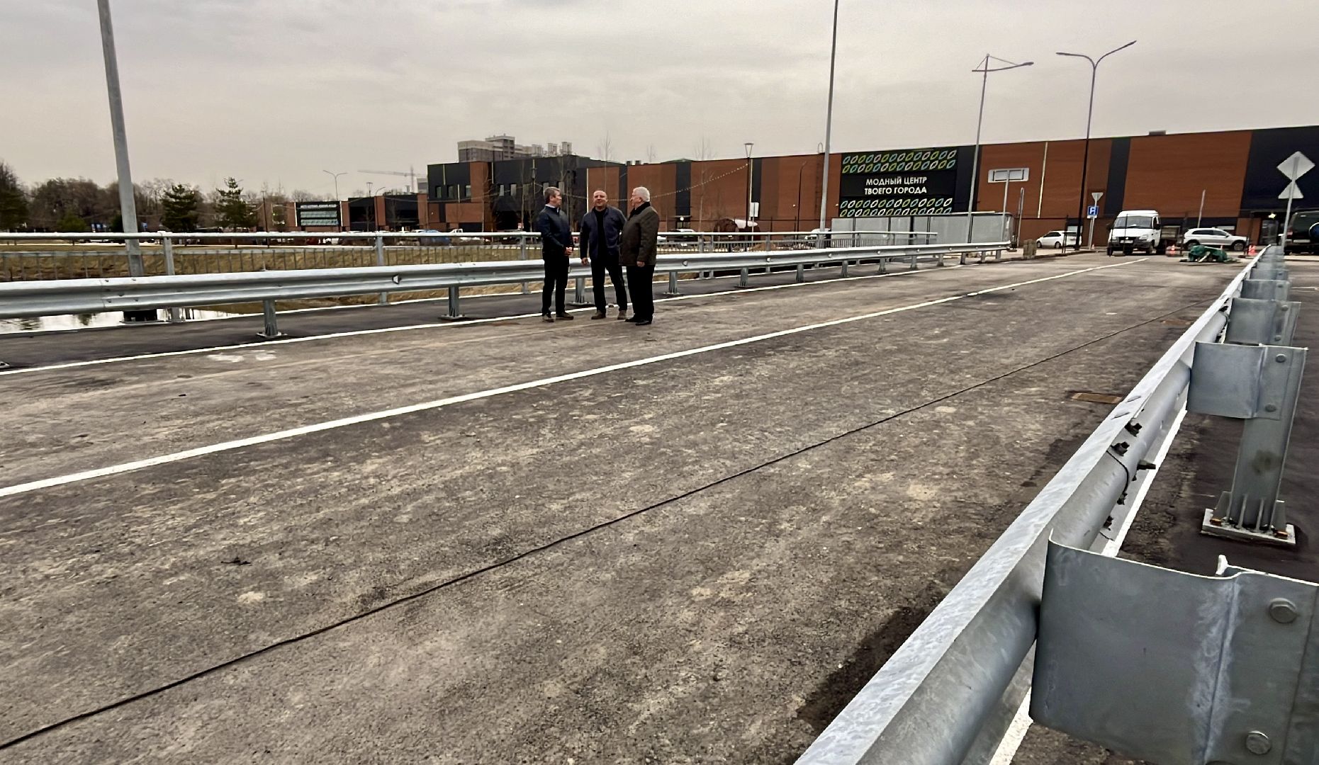 наро-фоминск, наро-фоминский городской округ, новая улица наро-фоминска, автомобильный мост, новый микрорайон города, строительство,