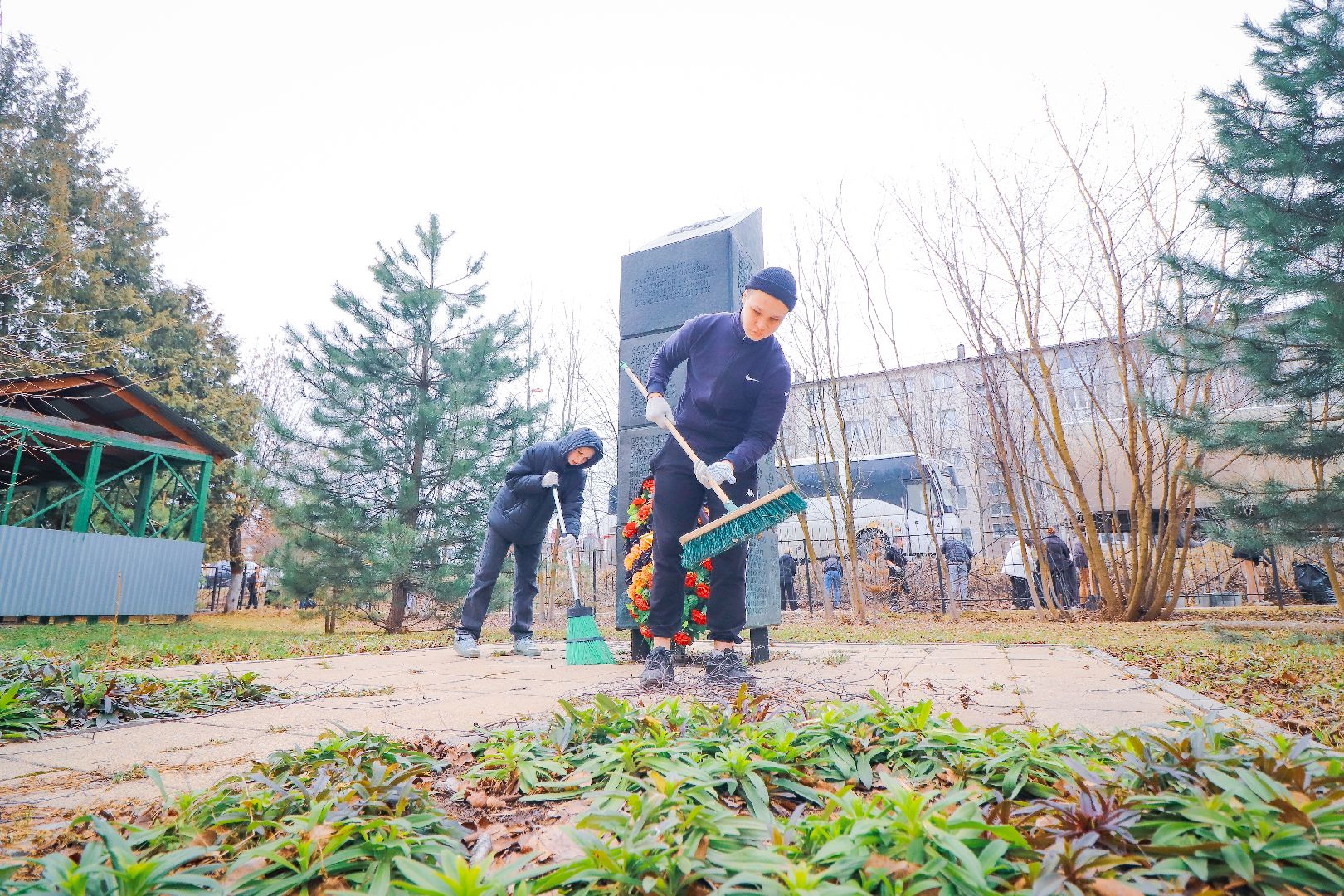 Клин, общество, субботник, благоустройство, экология, студенты, РГСУ,