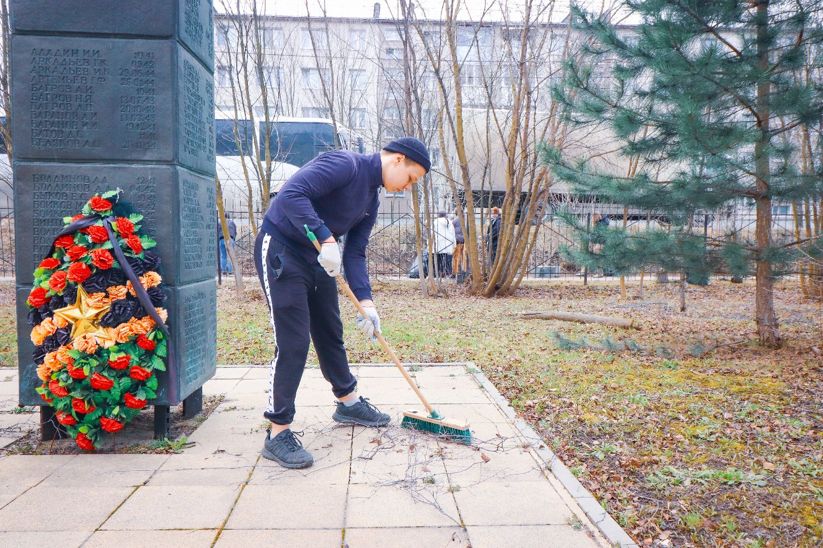 Клин, общество, субботник, благоустройство, экология, студенты, РГСУ,