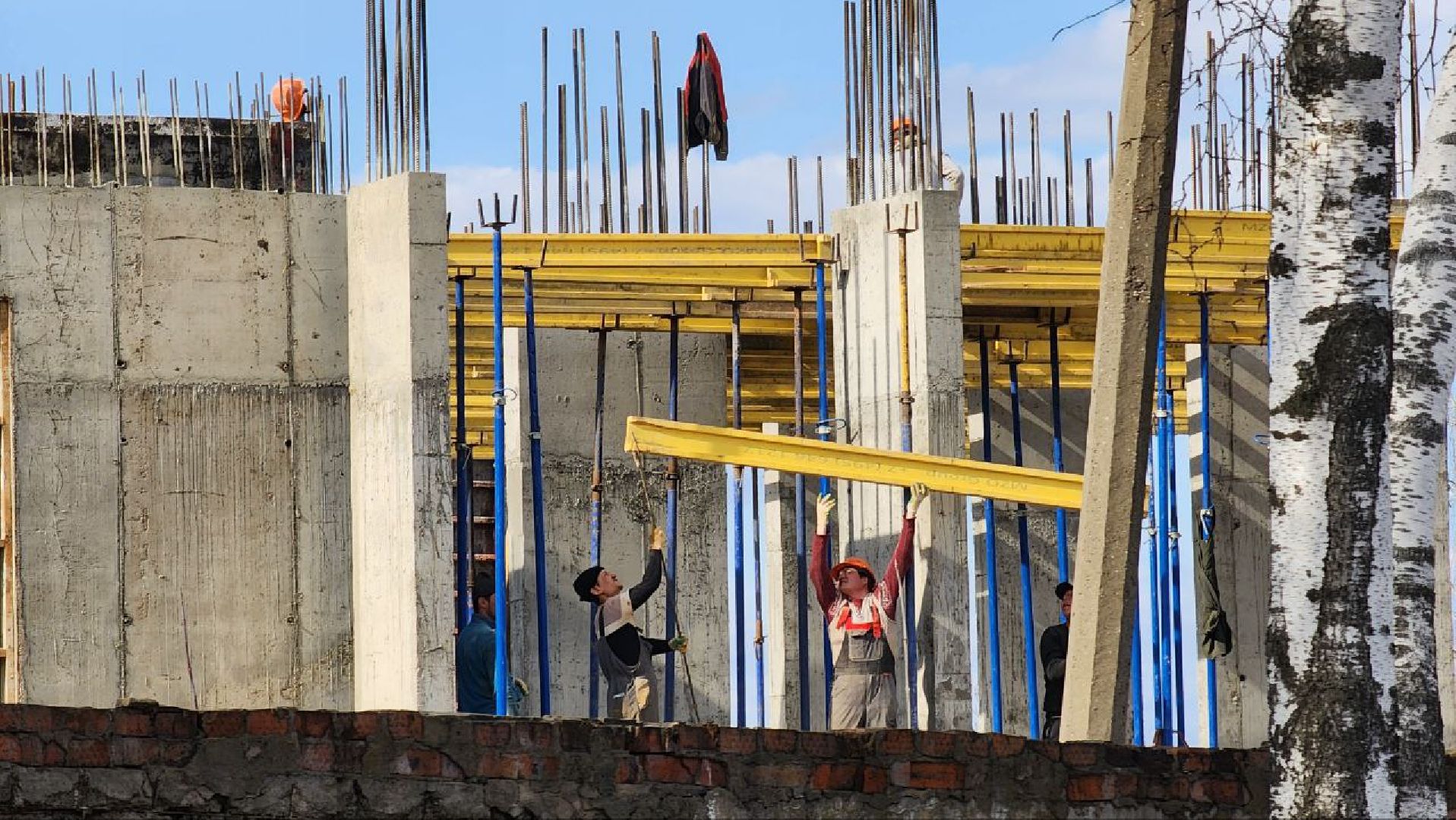 Дмитров, ЖК Большевик, Минстрой,