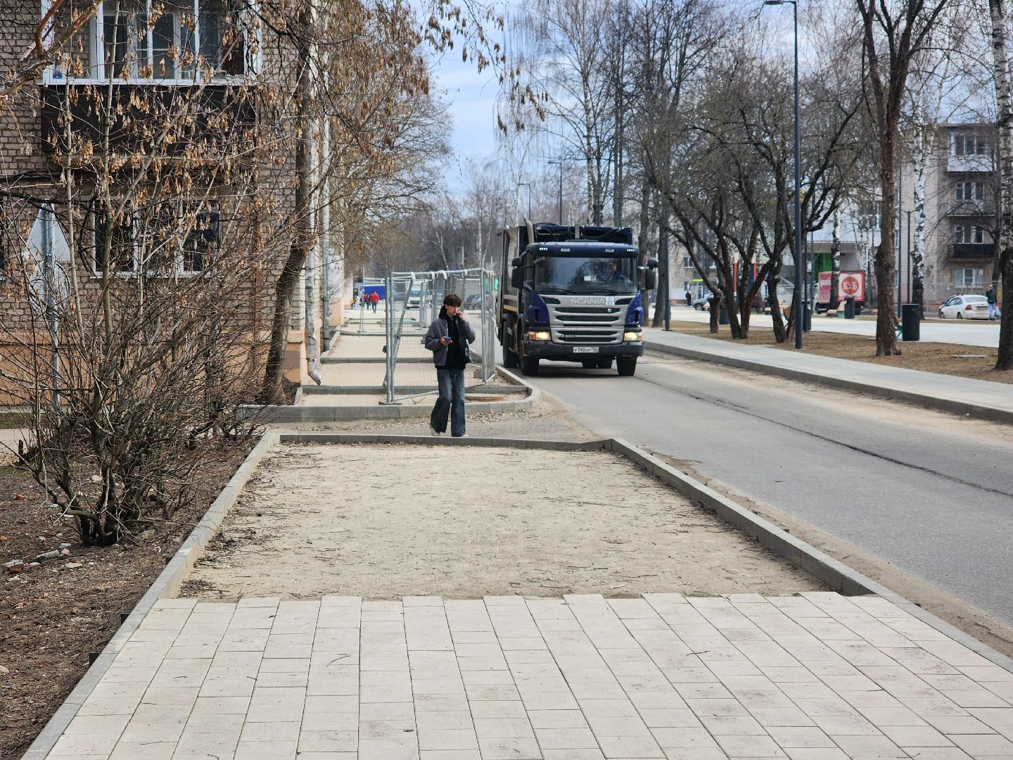 дубна, центральная улица, благоустройство, тротуар,