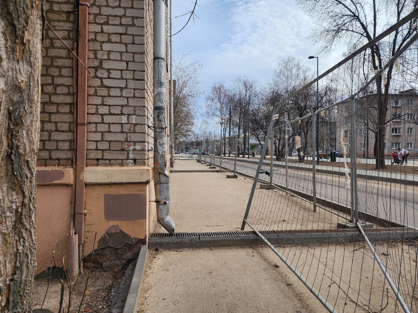 дубна, центральная улица, благоустройство, тротуар,