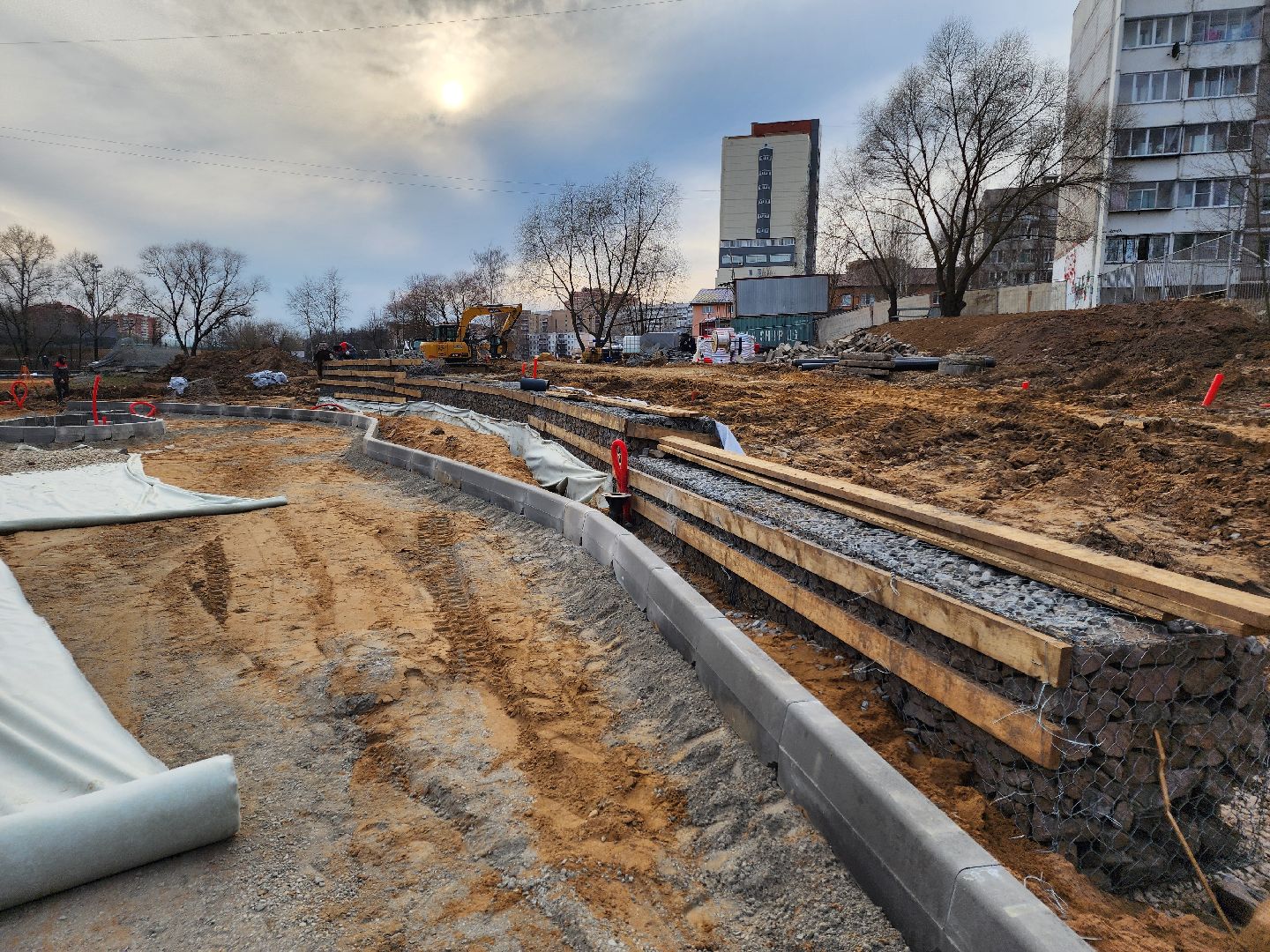 Чехов, улица Береговая, набережная реки Теребенка, благоустройство, реконструкция, строительство, подпорные стенки, габионы, укрепление берега, госпрограмма московской области, формирование комфортной городской среды,