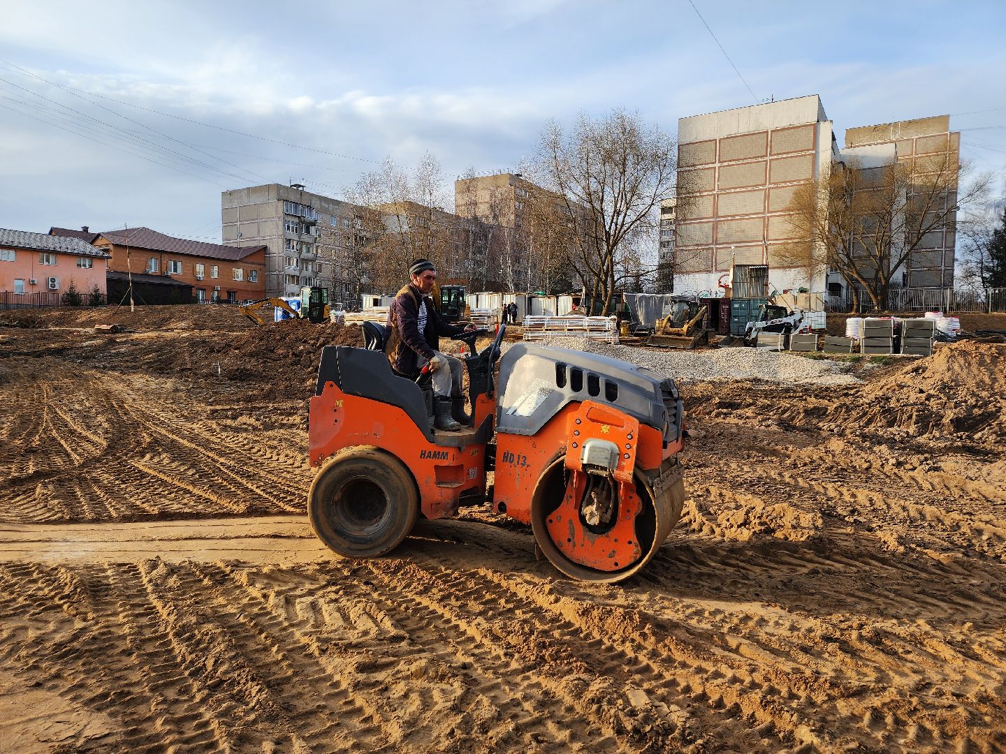Чехов, улица Береговая, набережная реки Теребенка, благоустройство, реконструкция, строительство, пешеходные дорожки, тротуары, тропинки, велодорожки, госпрограмма московской области, формирование комфортной городской среды,