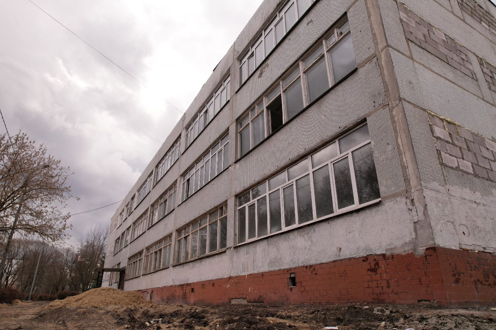 капремонт школы 30 в Электроуглях, видео с коптера,