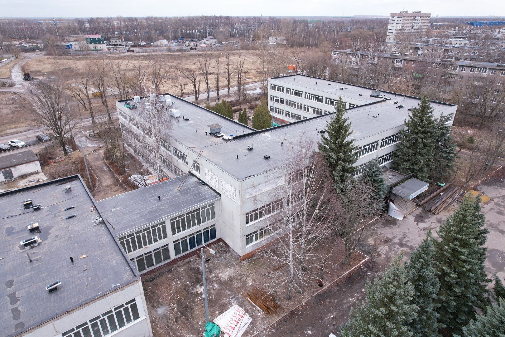 капремонт школы 30 в Электроуглях, видео с коптера,