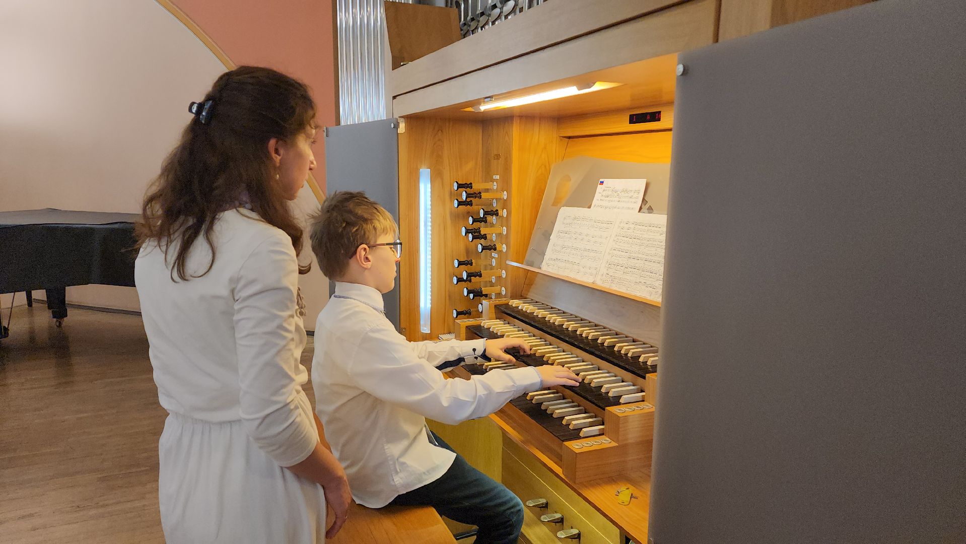 красногорск, орган, алые паруса,