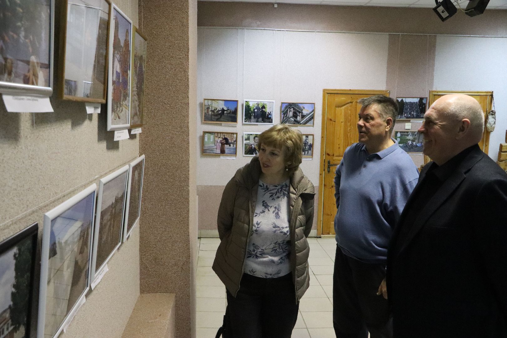 центральная библиотека серебряных прудов, серебряные пруды, культура, активное долголетие, фотовыставка, уличная мозаика,