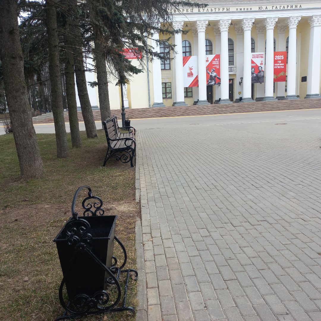 сергиев посад, дк гагарина, покраска лавочек, благоустройство,