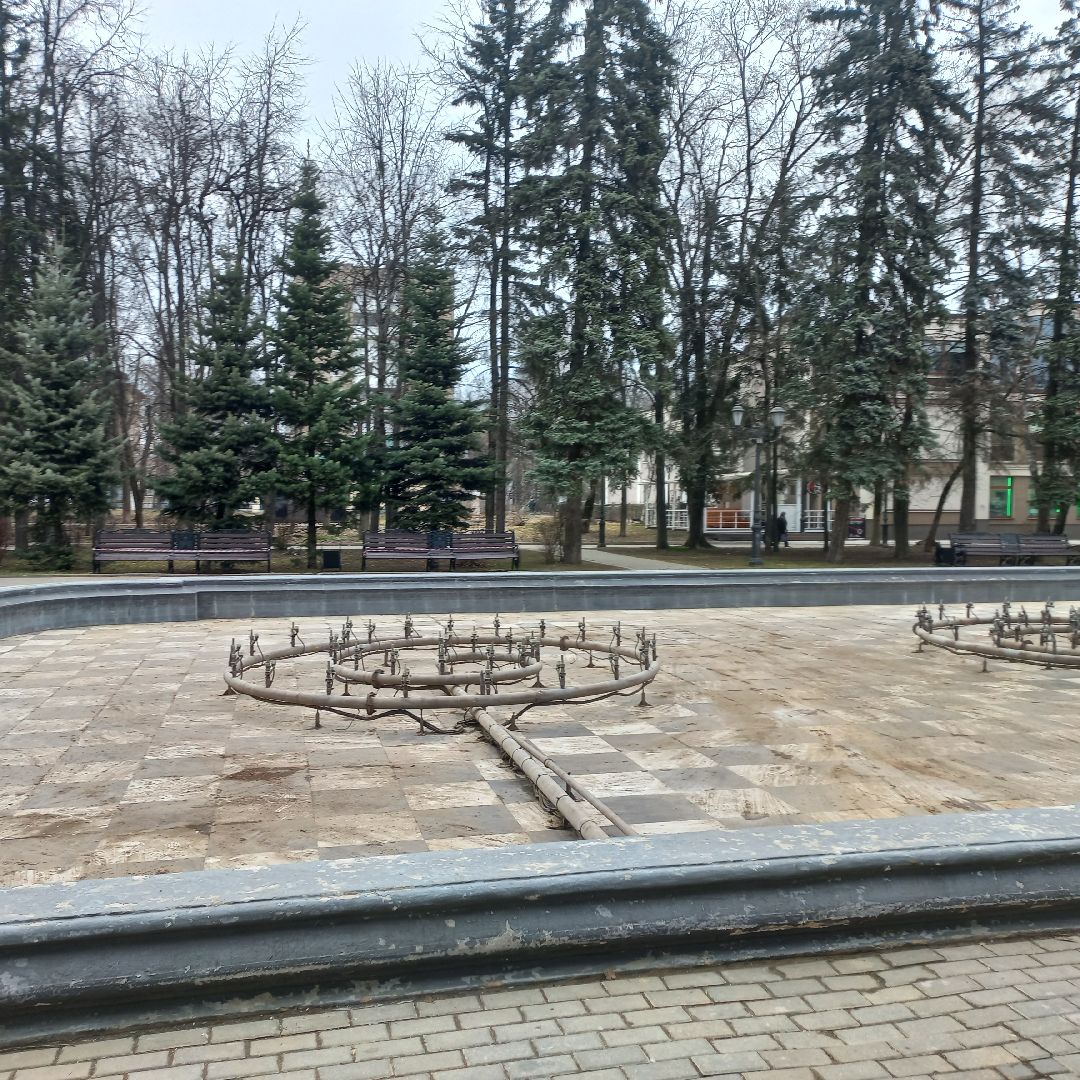 сергиев посад, дк гагарина, покраска лавочек, благоустройство,