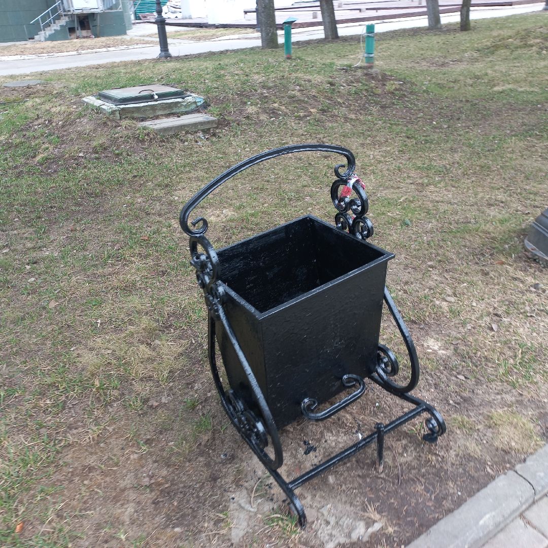 сергиев посад, дк гагарина, покраска лавочек, благоустройство,