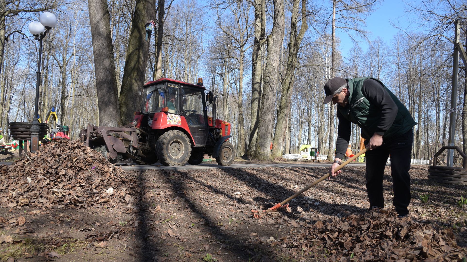 лотошино, лотошинский парк, парки подмосковья, субботник,