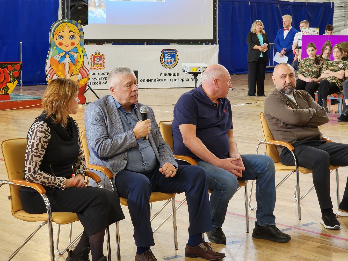 чехов, спортивный комплекс Надежды России, межрегиональный форум, здоровое питание спортсменов, училища олимпийского резерва, кулинарный поединок, призеры и чемпионы олимпиад, круглый стол, музей спорта, национальная кухня стран БРИКС,