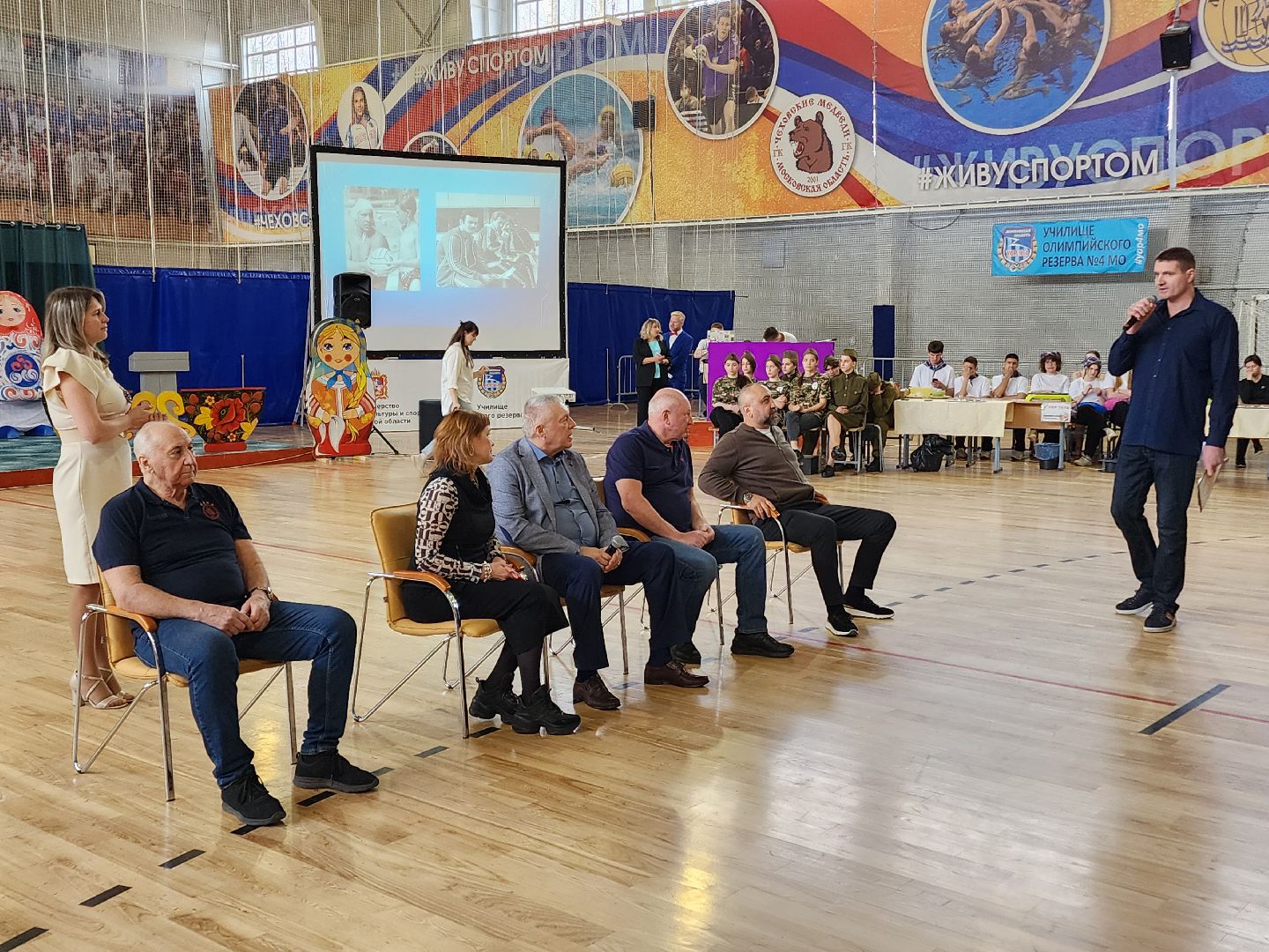 чехов, спортивный комплекс Надежды России, межрегиональный форум, здоровое питание спортсменов, училища олимпийского резерва, кулинарный поединок, призеры и чемпионы олимпиад, круглый стол, музей спорта, национальная кухня стран БРИКС,