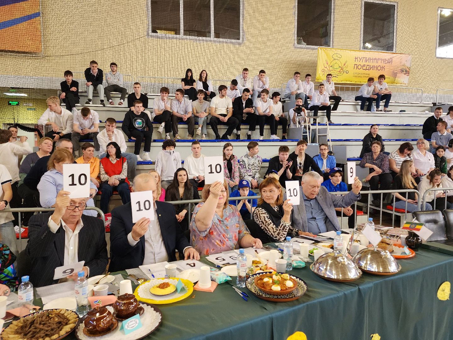 чехов, спортивный комплекс Надежды России, межрегиональный форум, здоровое питание спортсменов, училища олимпийского резерва, кулинарный поединок, призеры и чемпионы олимпиад, круглый стол, музей спорта, национальная кухня стран БРИКС,