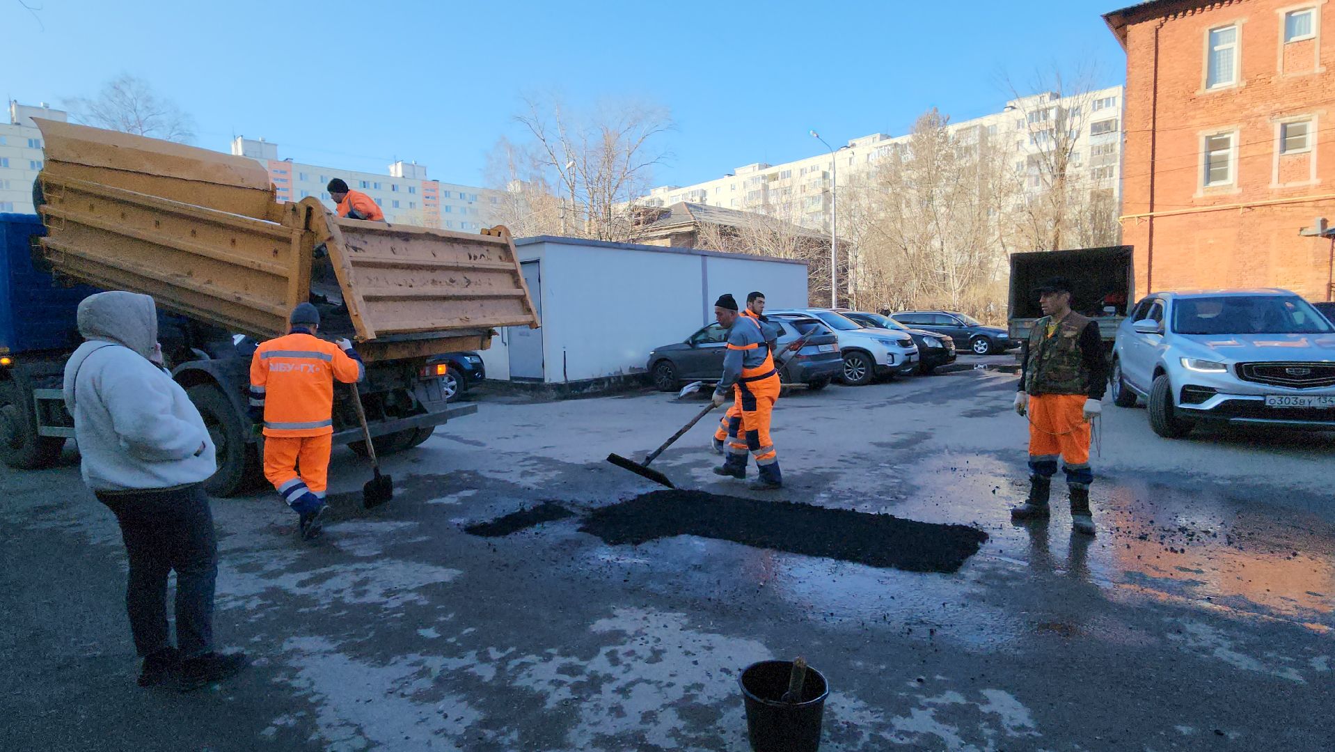 вертикалки, ивантеевка, коммунальная служба, ямочный ремонт, асфальтирование дворов дорог,