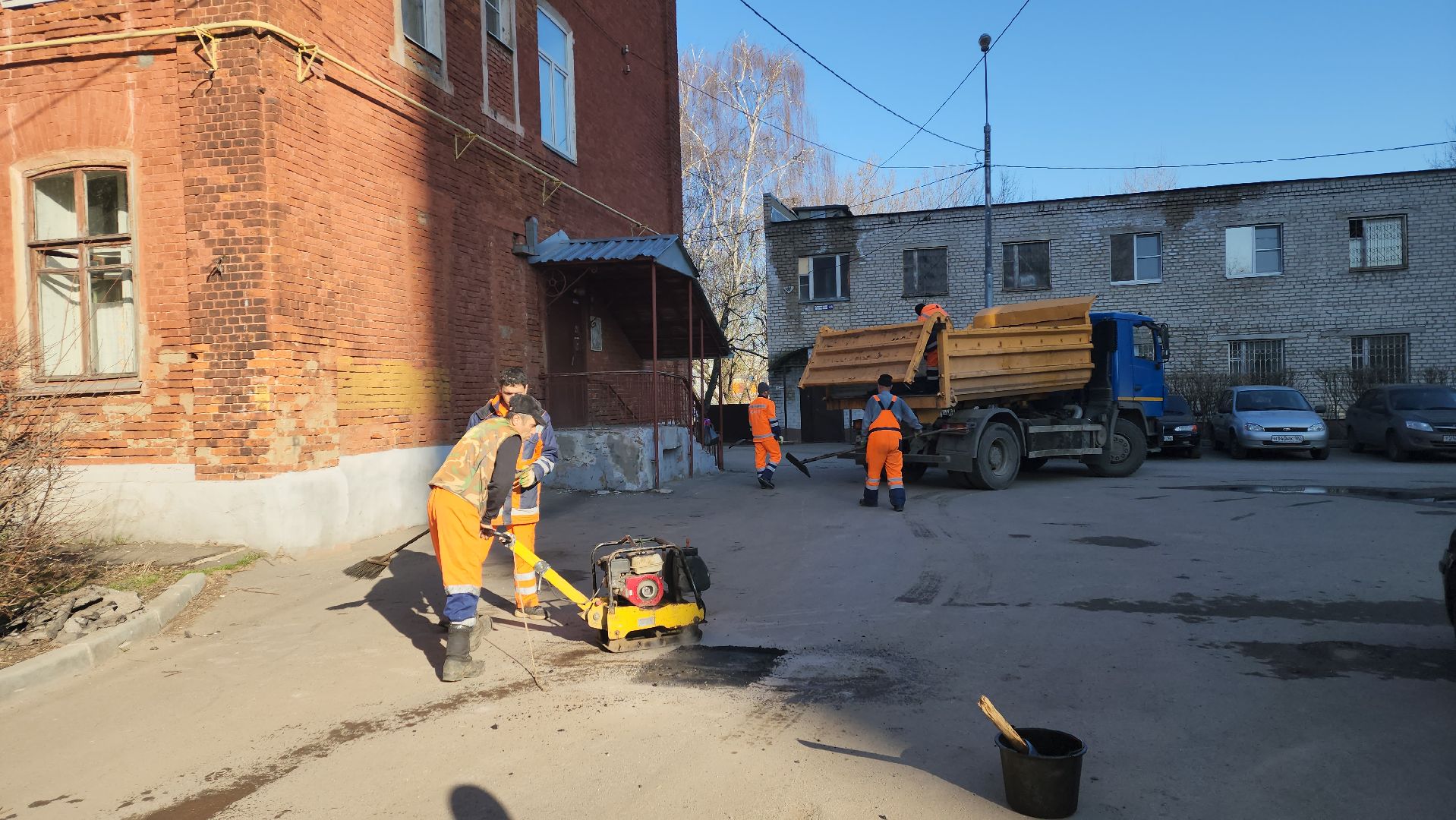 вертикалки, ивантеевка, коммунальная служба, ямочный ремонт, асфальтирование дворов дорог,