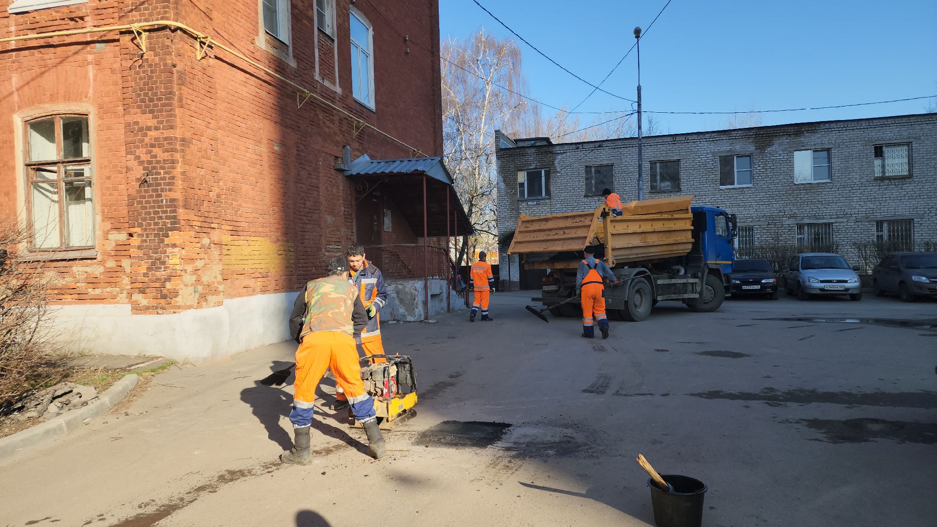 вертикалки, ивантеевка, коммунальная служба, ямочный ремонт, асфальтирование дворов дорог,