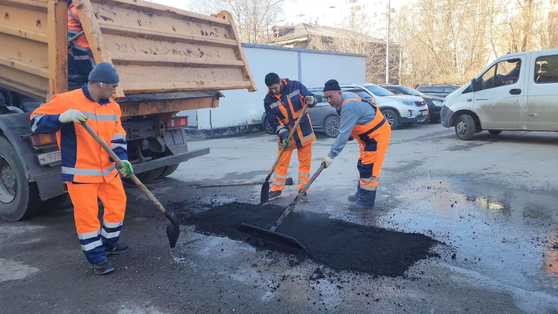 вертикалки, ивантеевка, коммунальная служба, ямочный ремонт, асфальтирование дворов дорог,
