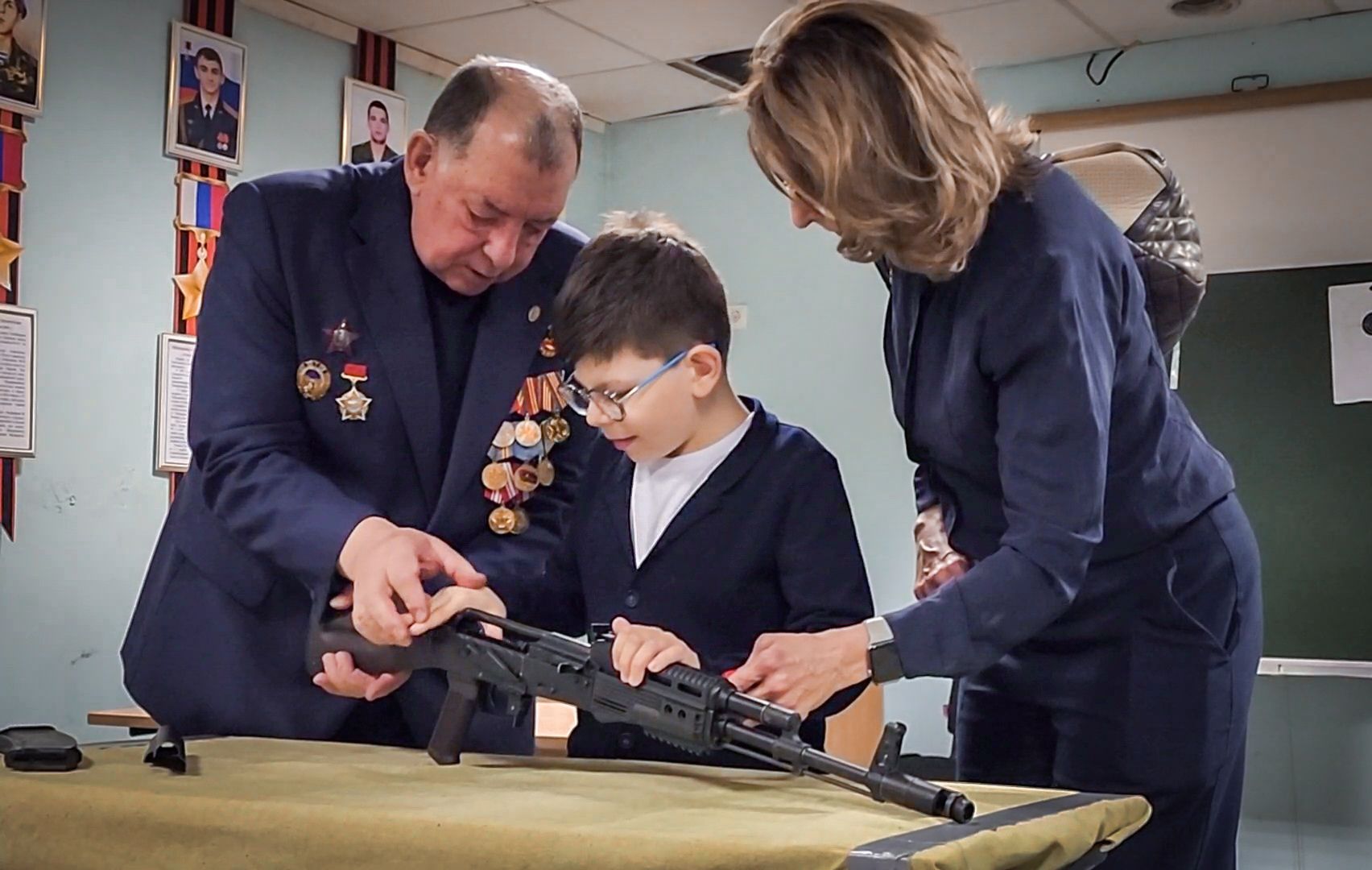 Бронницы, Соревнования по стрельбе, Студенты, Школьники, 80-летие победы,