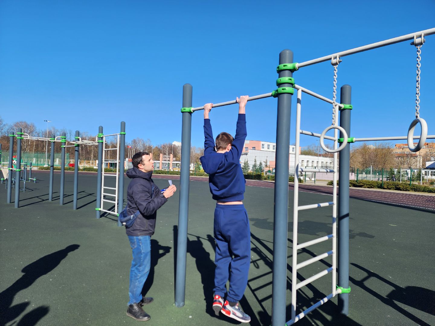 королёв, спорт - это жизнь, стадион вымпел, школы подмосковья,