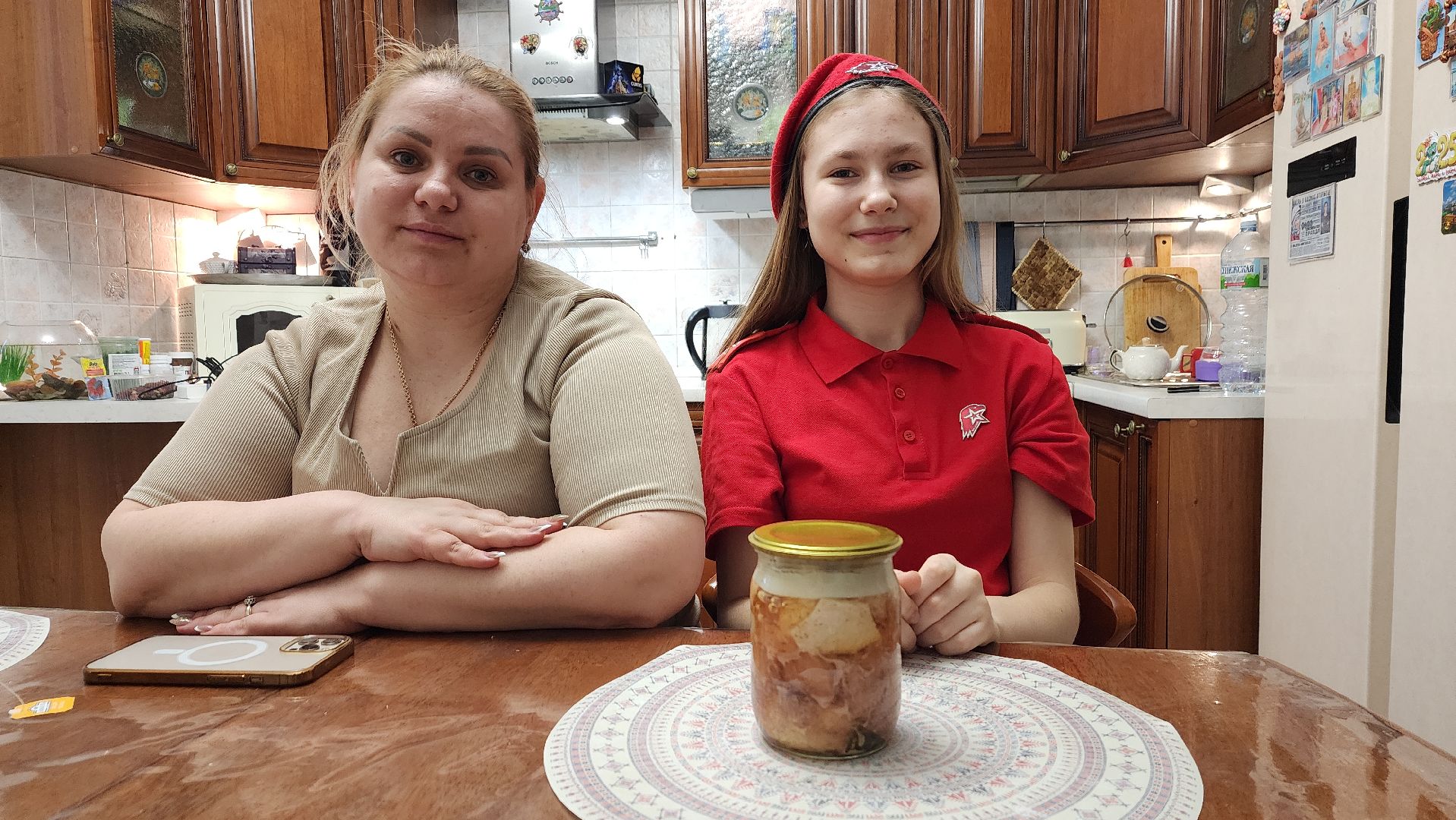 вертикалки, пушкино, помощь сво, продукты питания, волонтерская деятельность, помощь фронту, школьница,