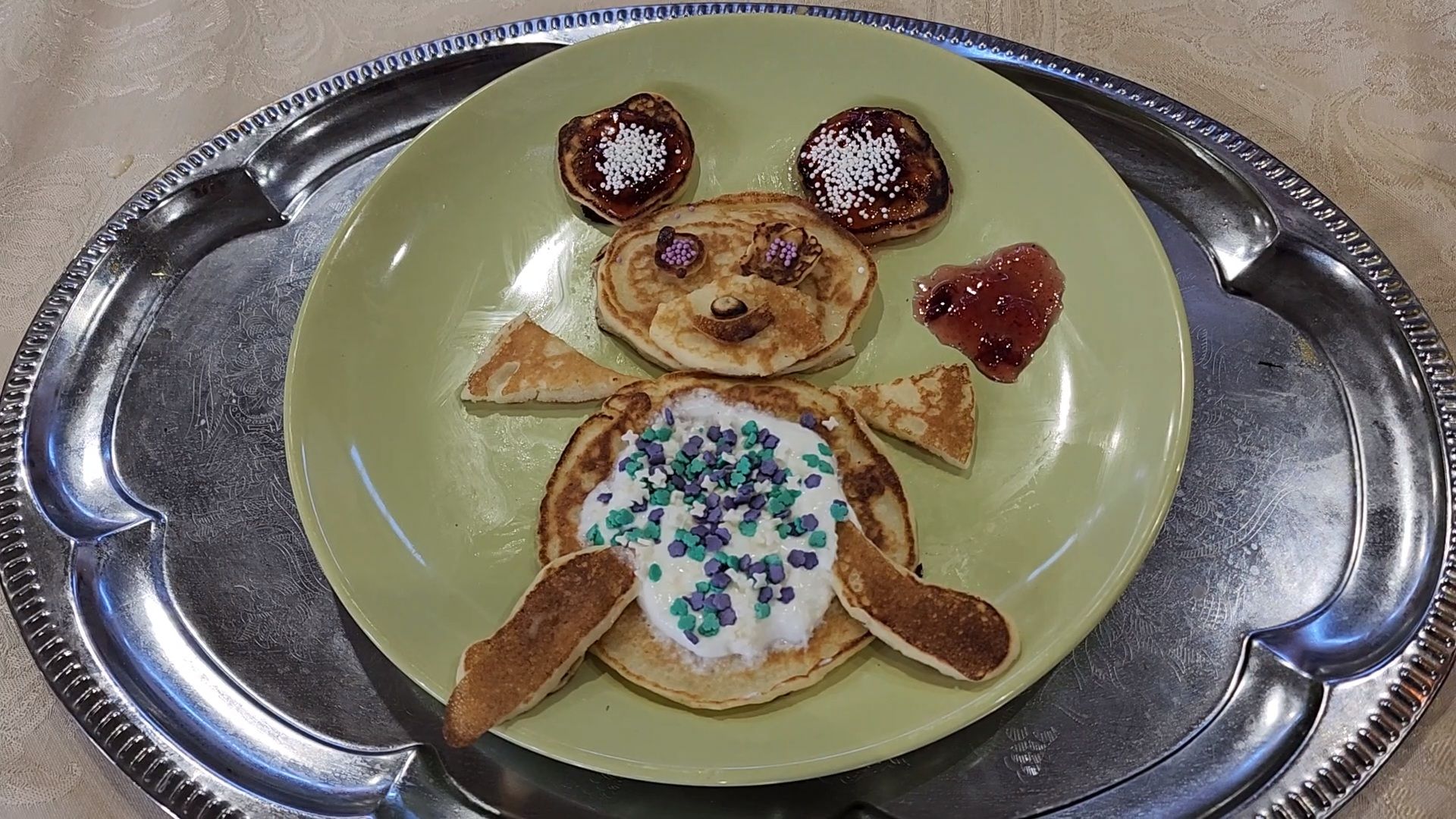 чехов, кулинарный поединок, выпекание блинов, межрегиональный форум, училища олимпийского резерва, здоровое питание, подготовка спортсменов, национальная кухня,