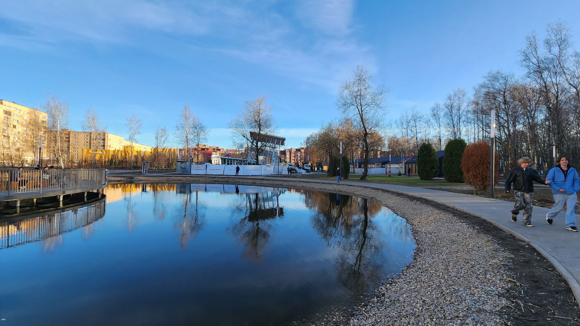 Переврнутый дом, Парк, Лобня,