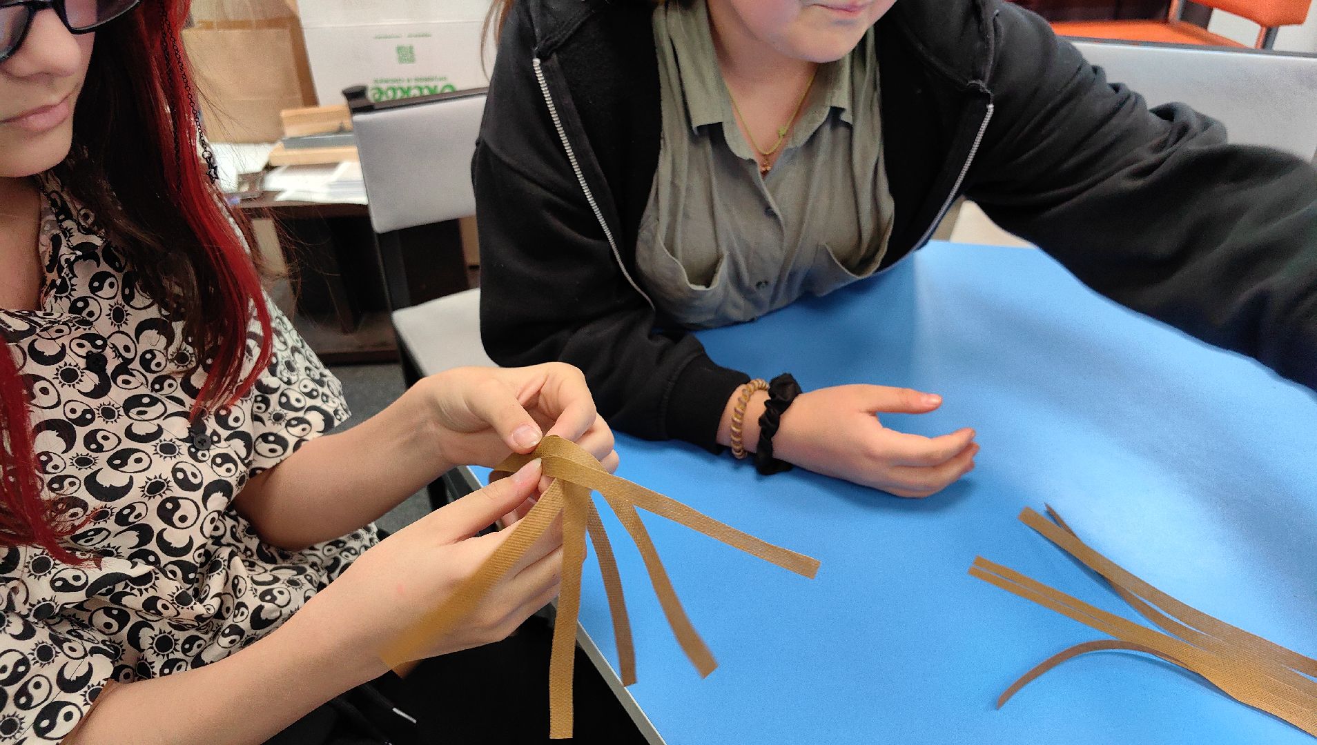 маскировочные сво, волонтеры, благотворительный фонд, школа,