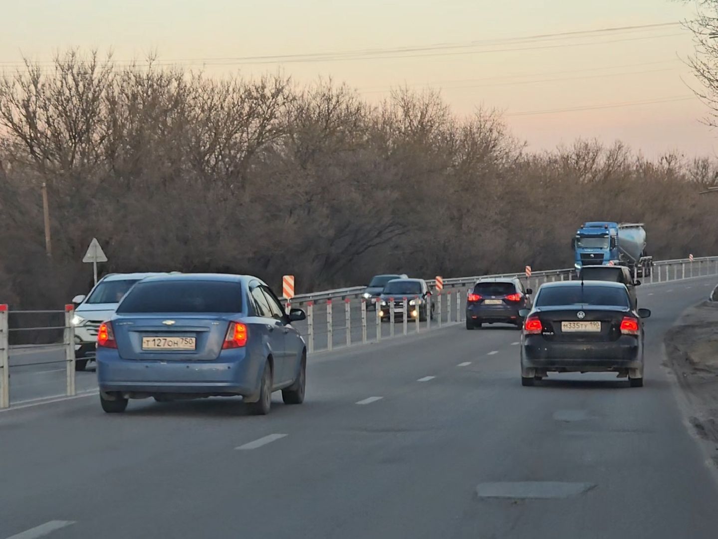 Коломна, тросовые ограждения, безопасность на дорогах,