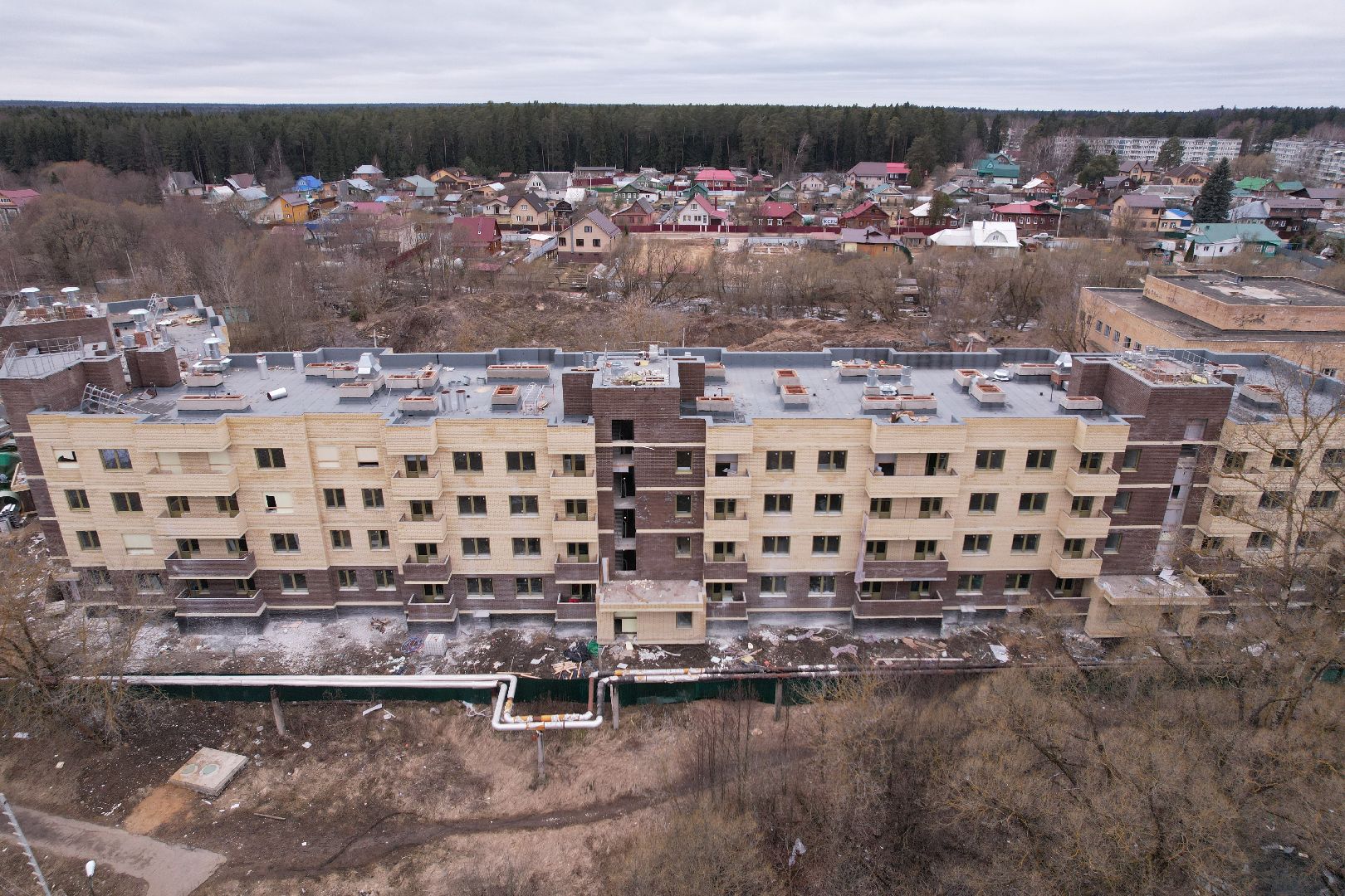 видео с коптера, дом для переселенцев в Талдоме,