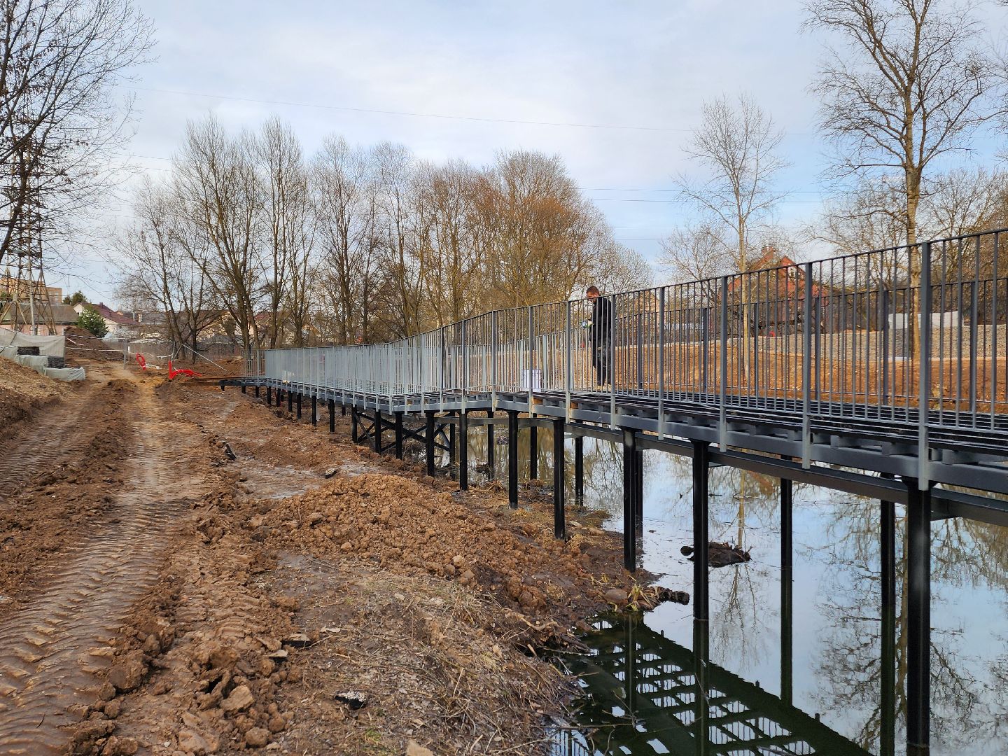 чехов, улица береговая, река теребенка, набережная, благоустройство, реконструкция, строительство, пирс, пешеходные зоны, деревянные настилы,