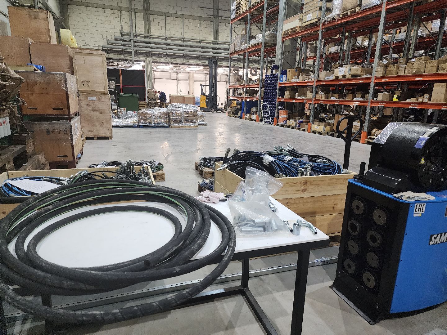 долгопрудный, УДТ-Техника,спецтехника, экскаваторы, погрузчики, детали, производство, земля за один рубль,