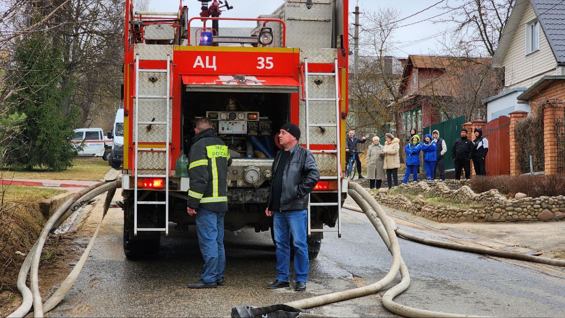 дмитров, пожар, чп на улице аллейная,