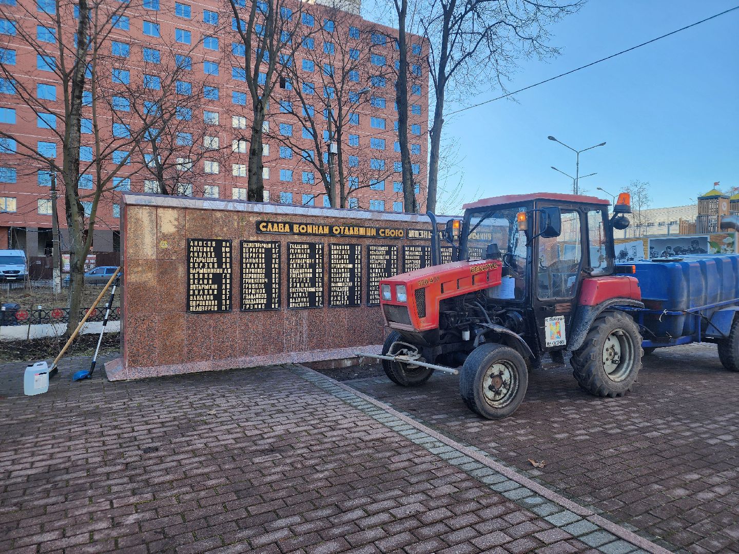 Памятник, Мемориал, годовщина вов,