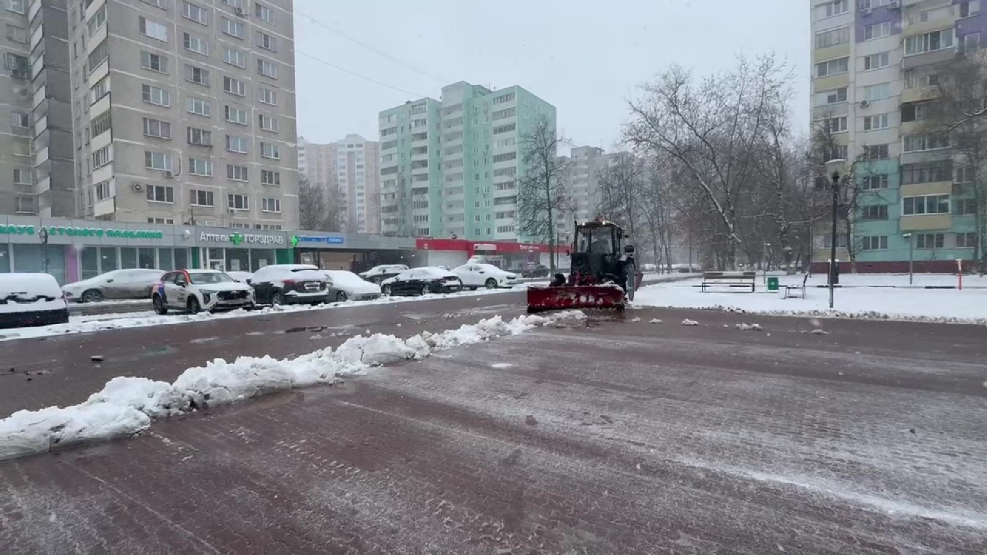 Реутов, ЖКХ, снегопад, снег в апреле, зима весной,