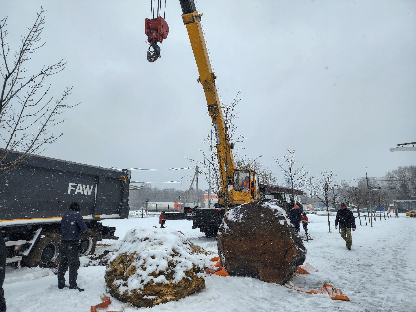 Подольск, сад камней памяти и славы, 80 лет победе, мариуполь, мелитополь,