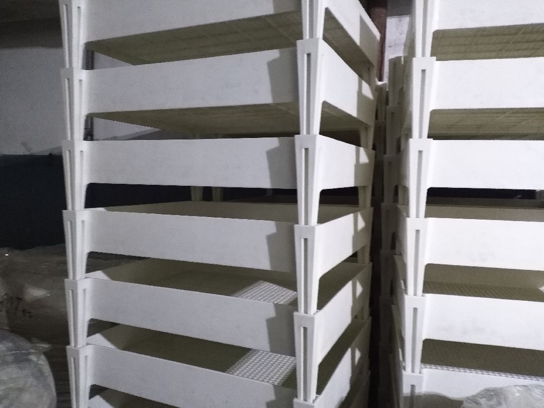 Лосино-Петровский, общество