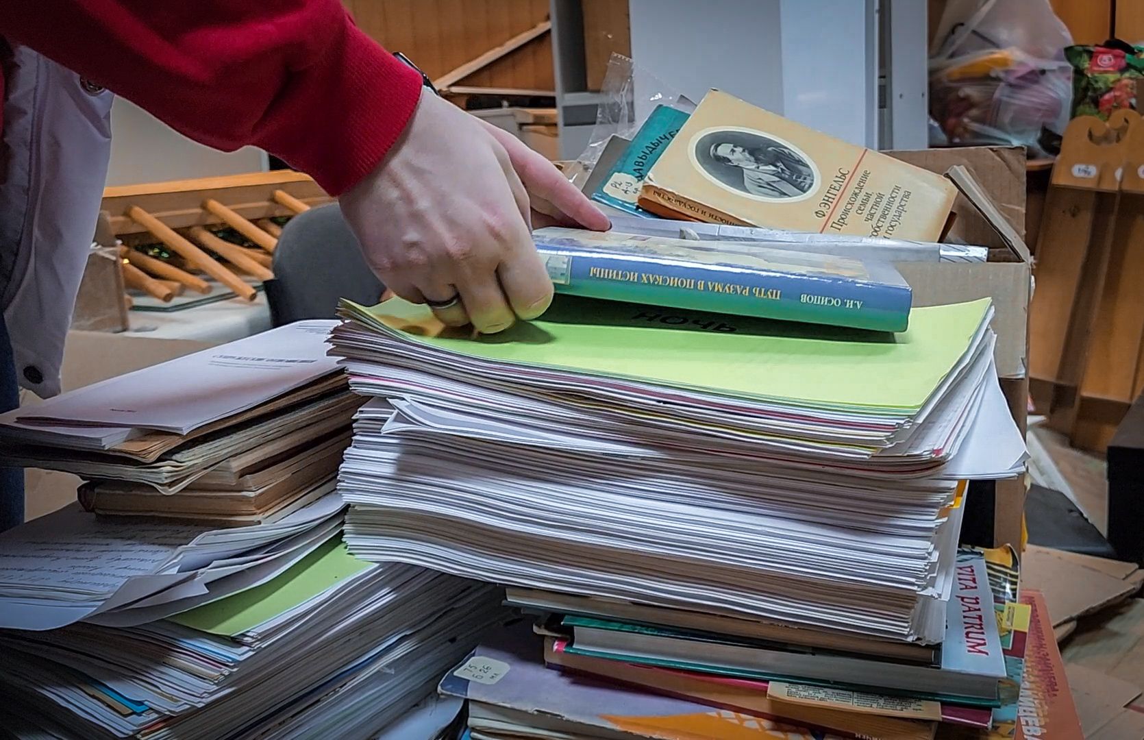 Бронницы, Сбор макулатуры, Экологическая акция, Молодежный центр Алиби,