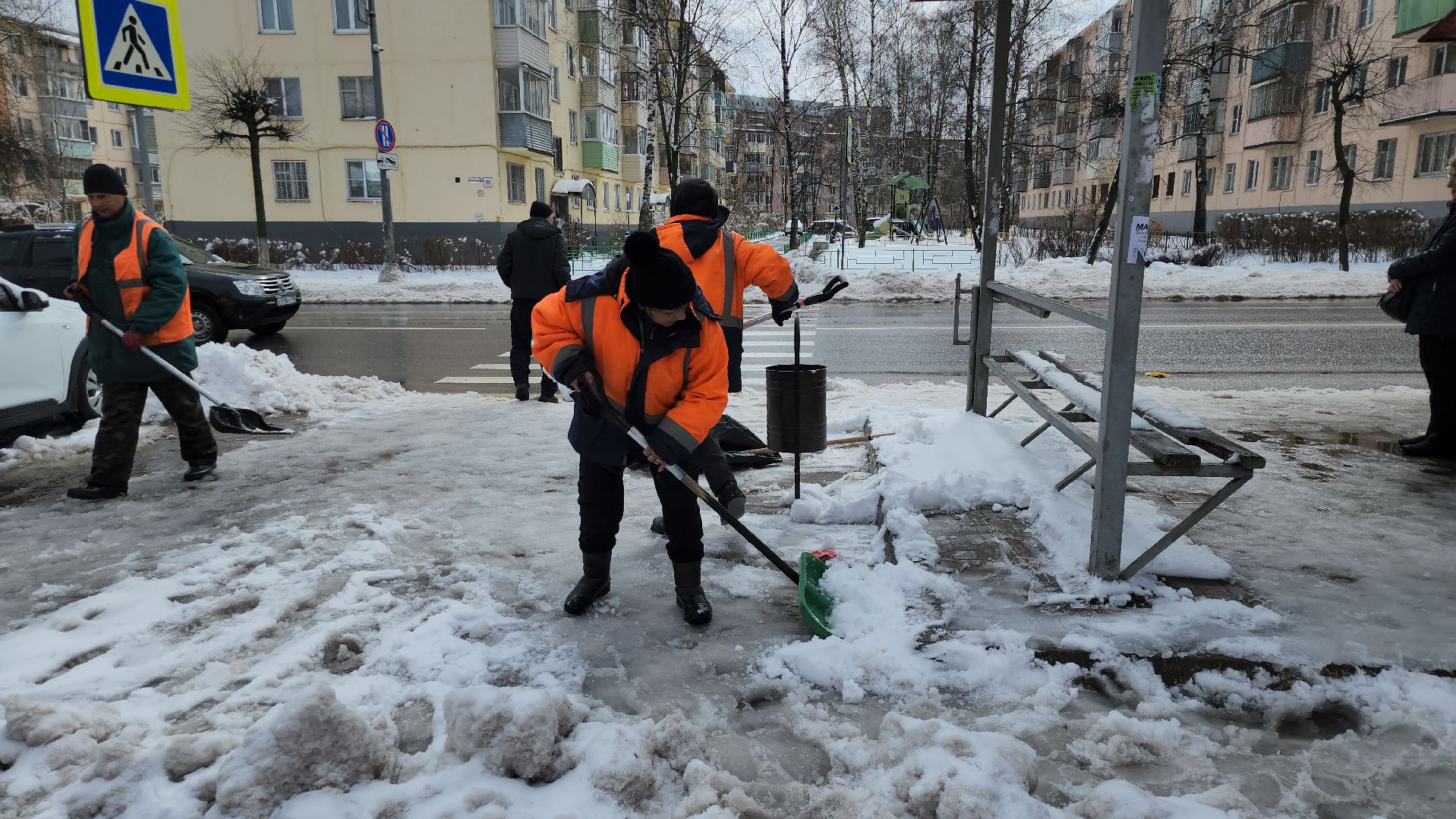 серпухов, подмосковье, уборка улиц, зион,
