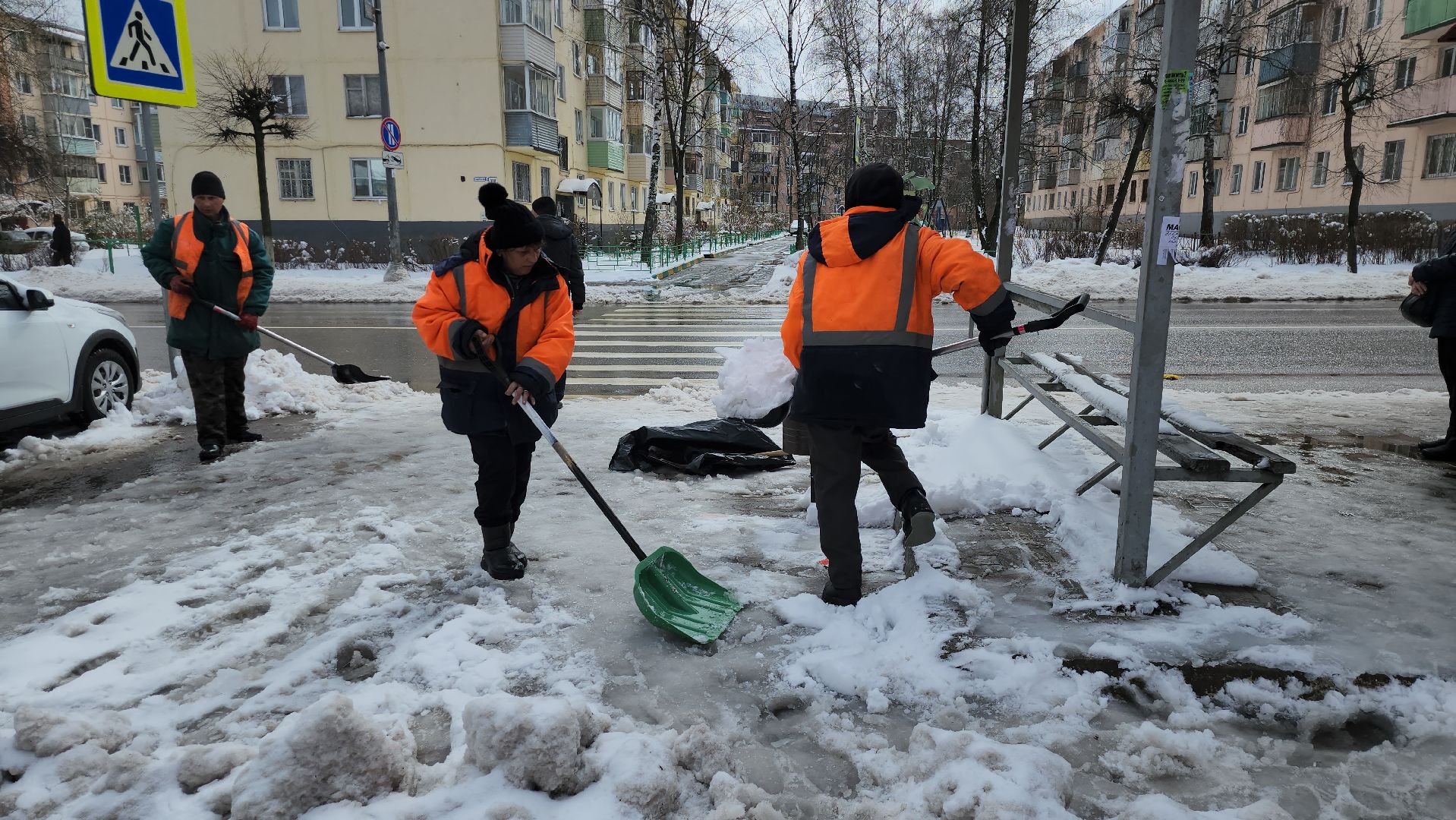 серпухов, подмосковье, уборка улиц, зион,