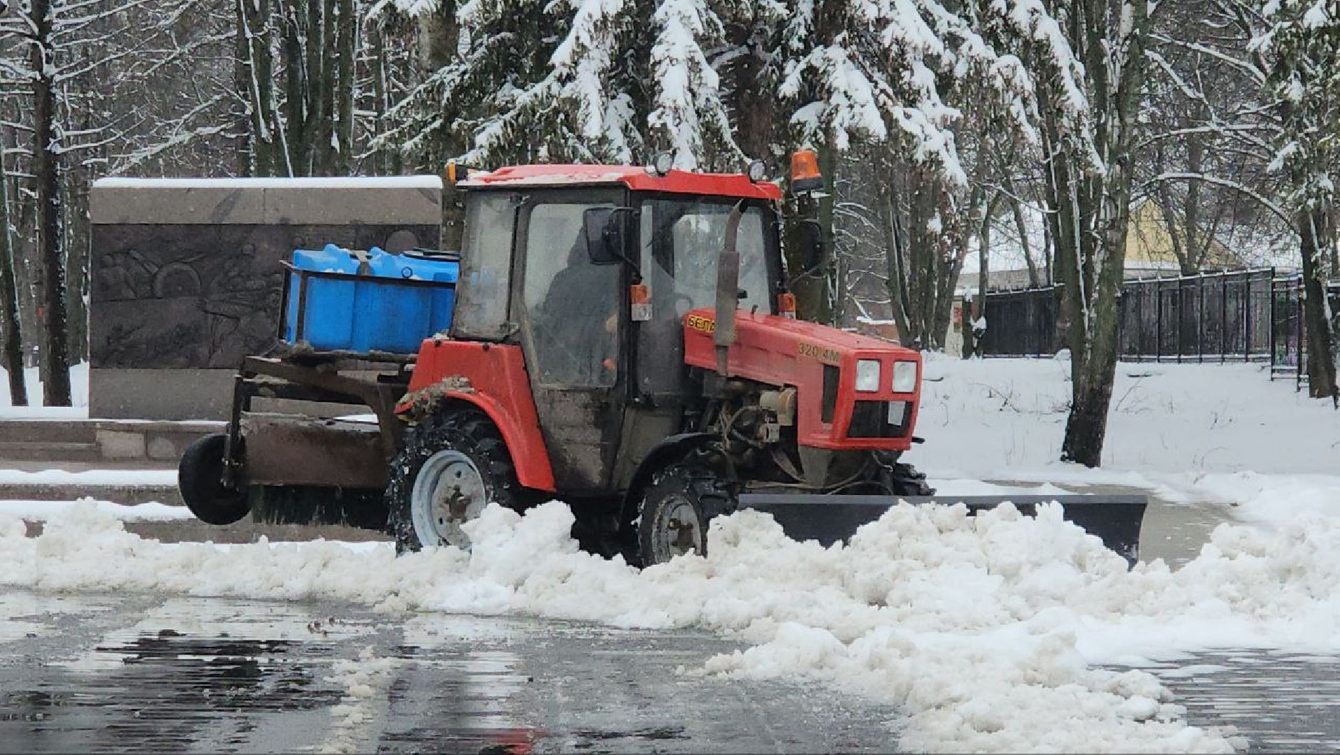 луховицы, уборка города от снега, аллея славы,
