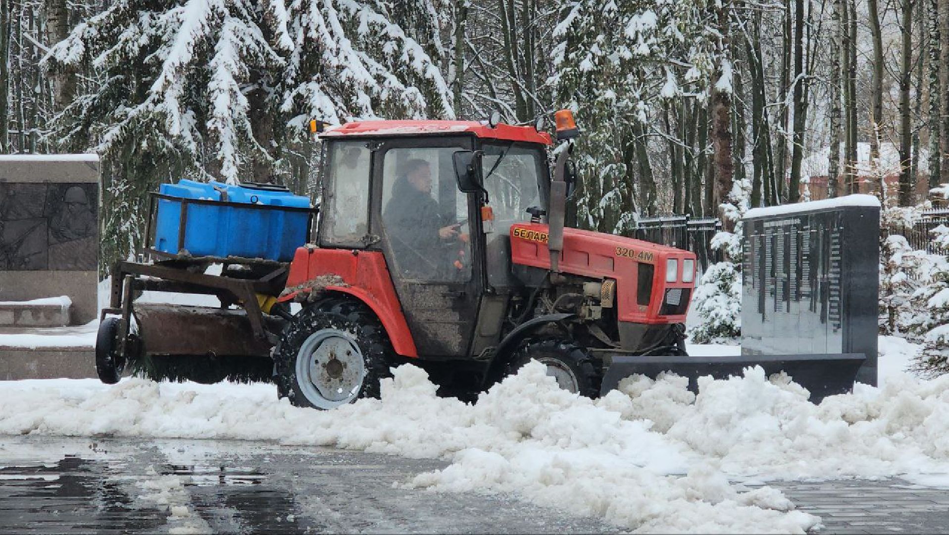 луховицы, уборка города от снега, аллея славы,