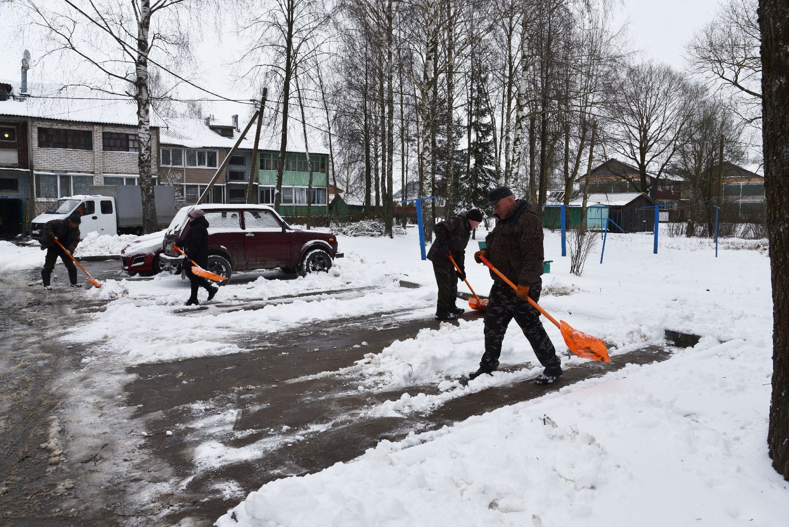 лотошино, уборка снега, благоустройство, уборка снега и наледи,
