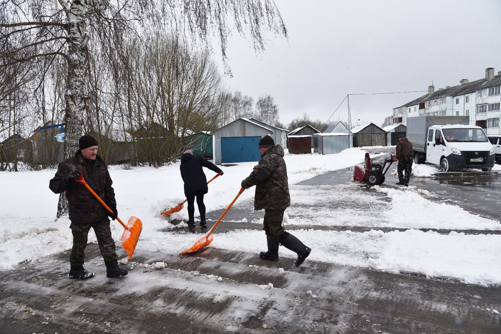 лотошино, уборка снега, благоустройство, уборка снега и наледи,